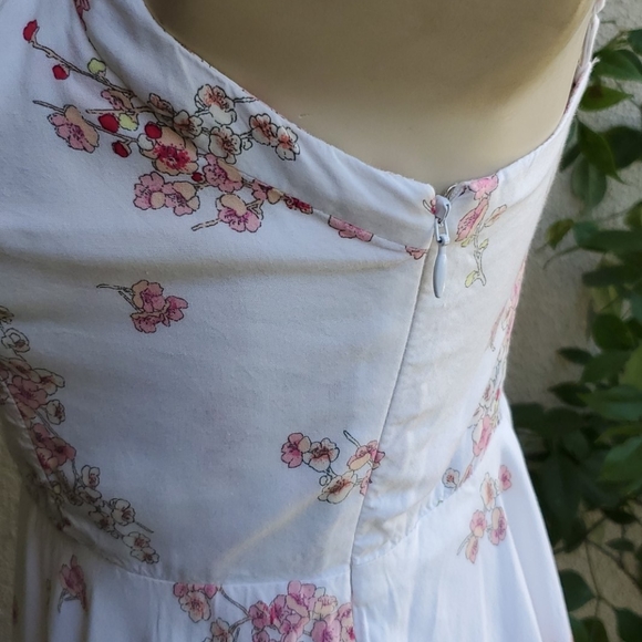 Dress dainty little flowers OLD NAVY - Picture 4 of 8